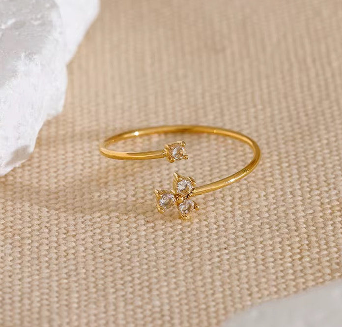 Bague fleur zircon – acier inoxydable doré 18K