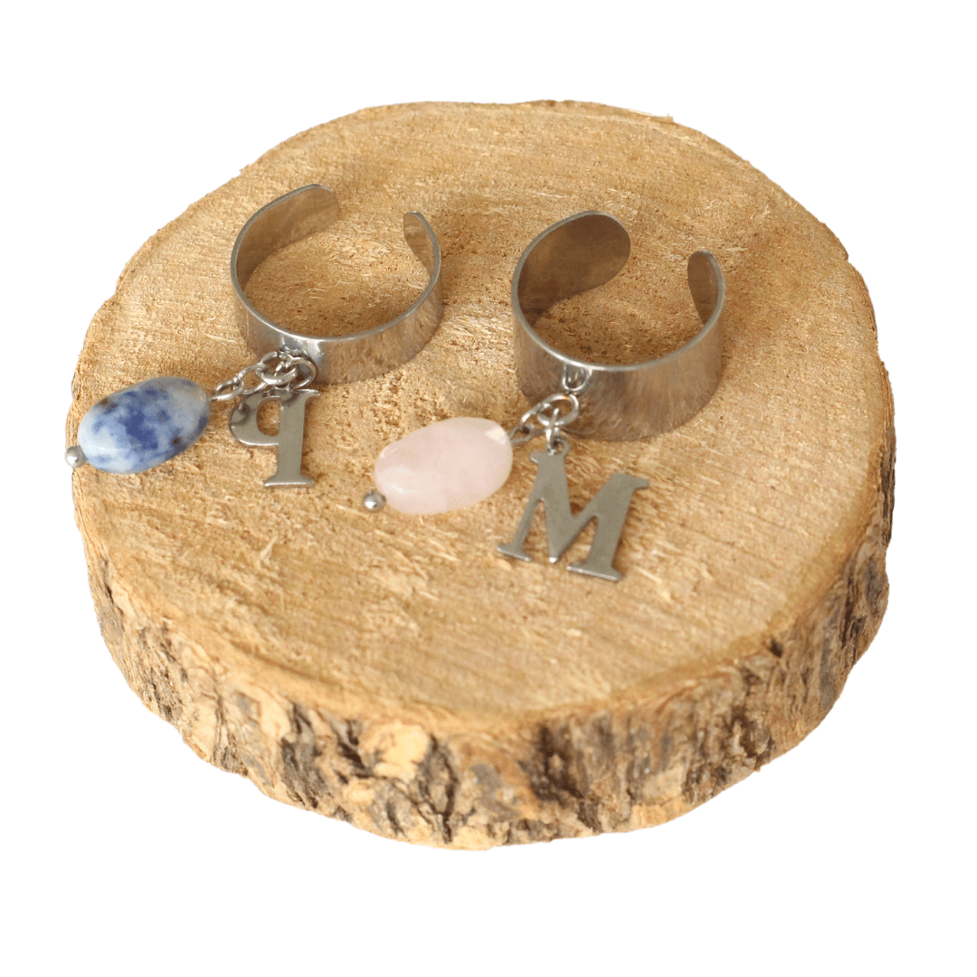 Bague personnalisée avec initiale et pierre naturelle : Bague breloque