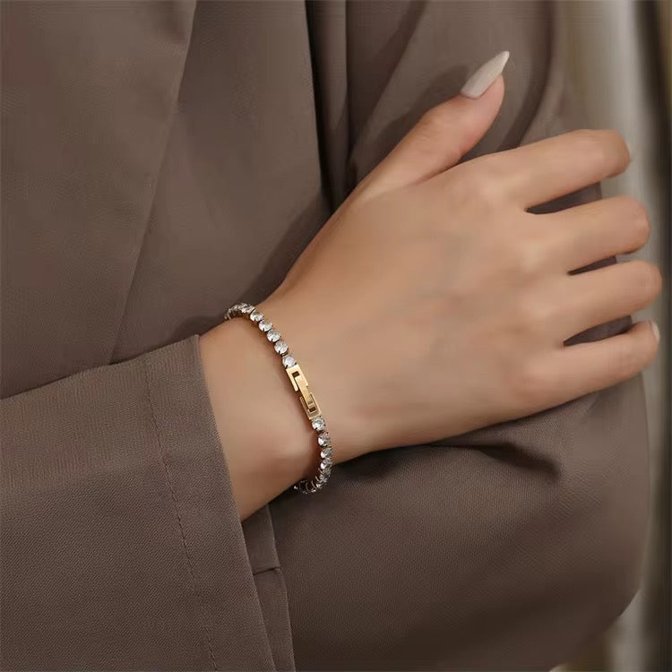 Kim : Bracelet tennis
