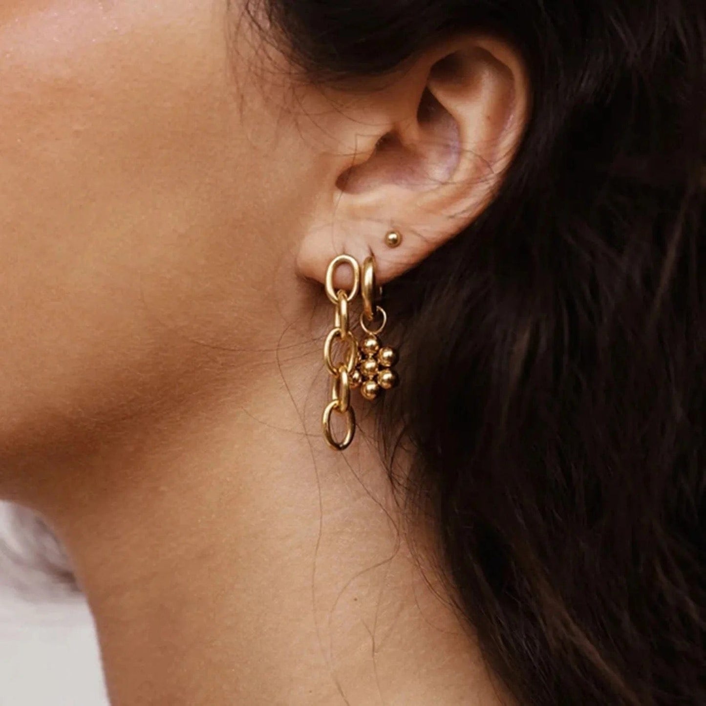 Unis : Boucles d'oreilles pendantes L'ordidon