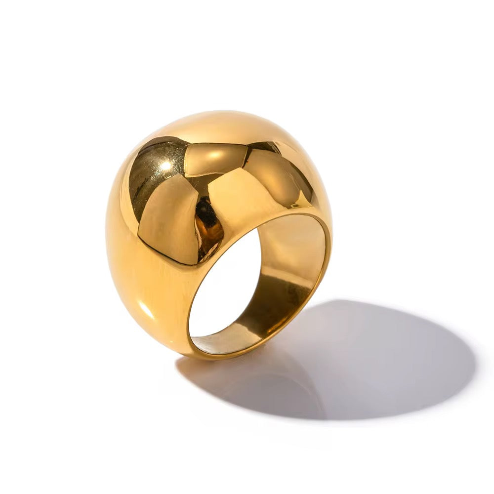 Bague dôme minimaliste – acier inoxydable doré ou argenté
