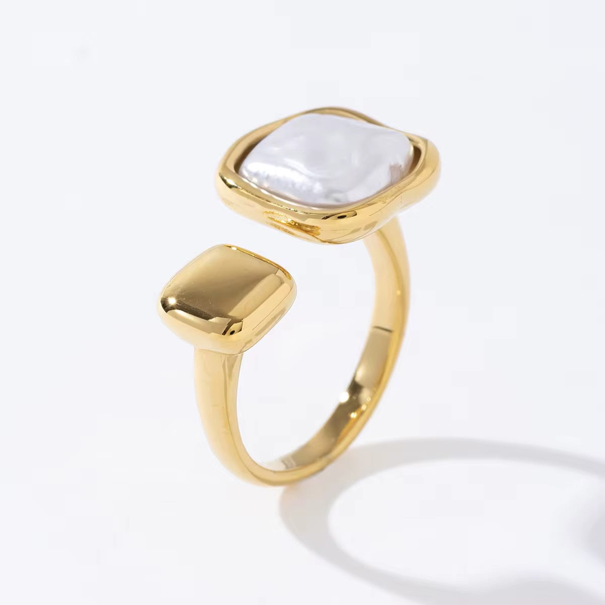 Bague “Sienna” Ajustable – Acier Inoxydable Plaqué Or
