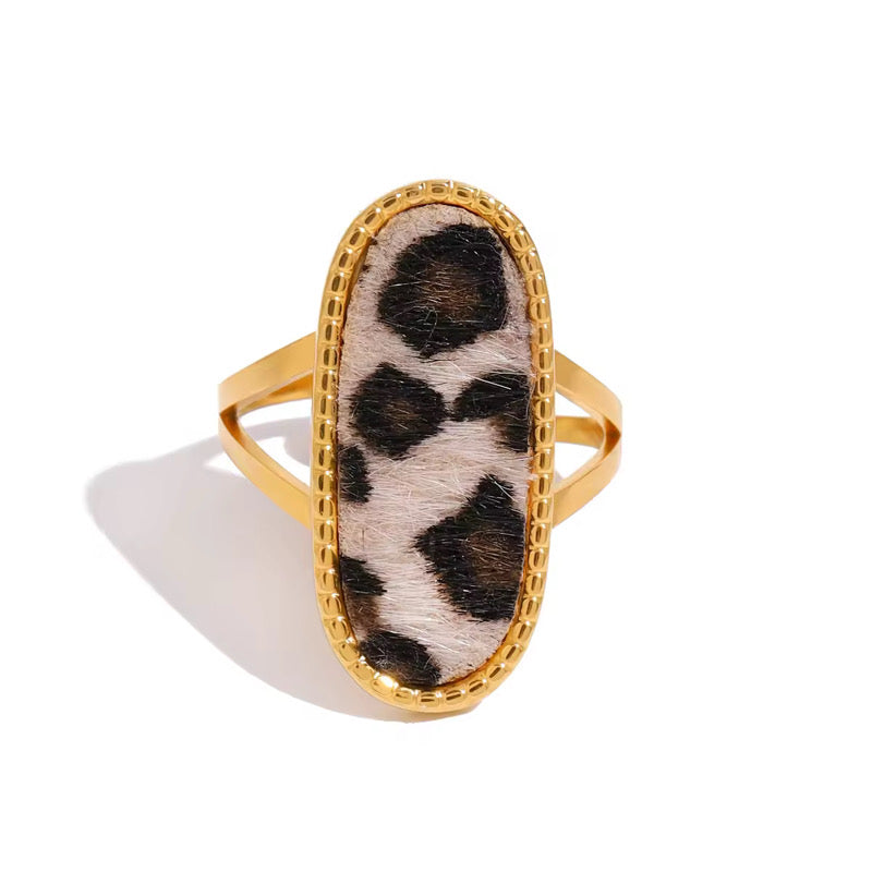 Bague panthère dorée ajustable avec touche d’empreinte léopard