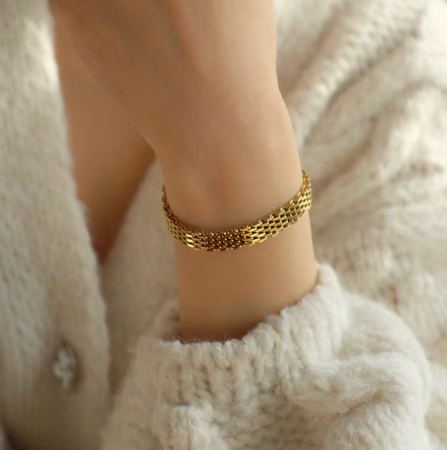 Bracelet Ashley : Chaîne plate facettée en acier chirurgical – Doré ou argenté L'or Didon