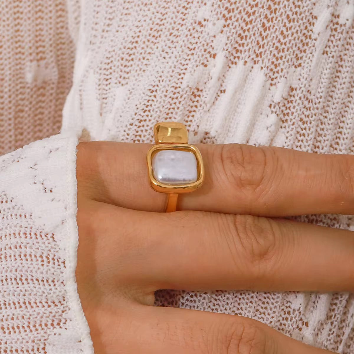 Bague “Sienna” Ajustable – Acier Inoxydable Plaqué Or