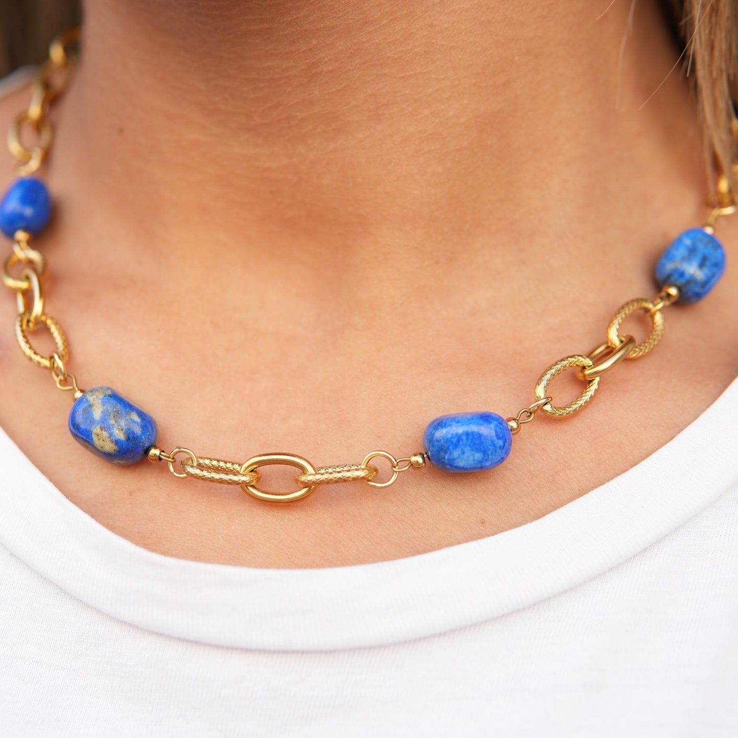 Katarina: Collier ras du cou avec 4 pierres naturelles L'or Didon