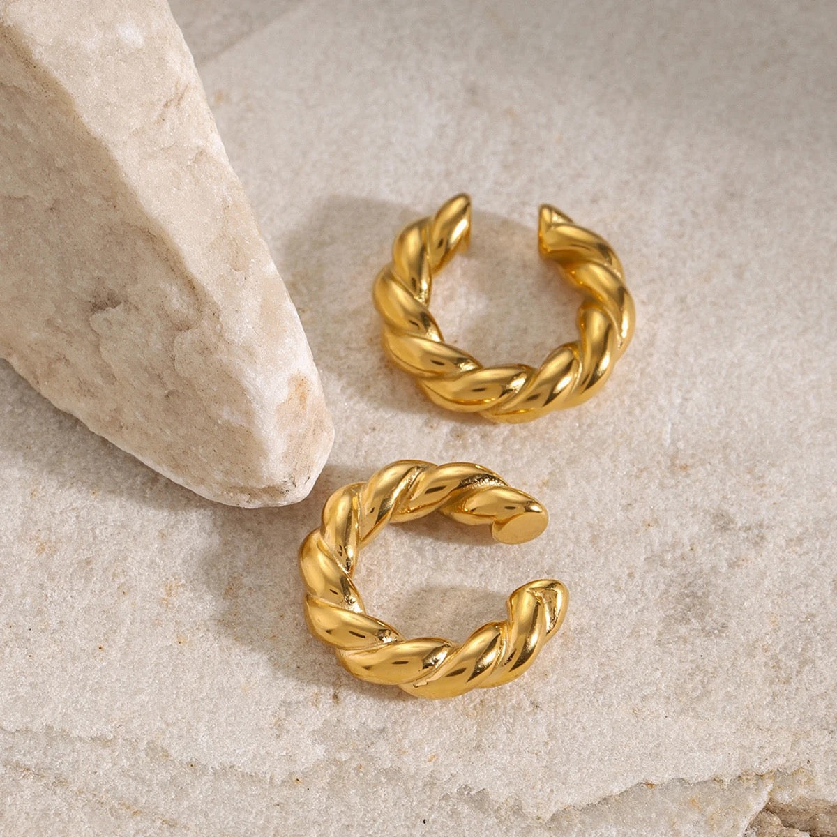 Ear cuffs waterproof est rigide