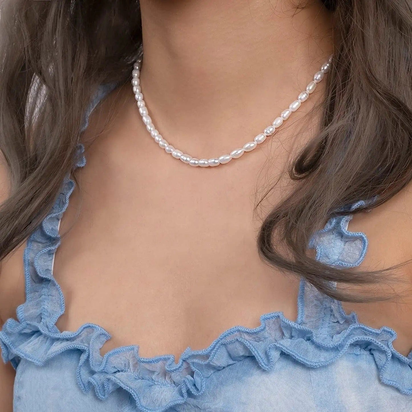 Lady D : collier choker en perles naturelles