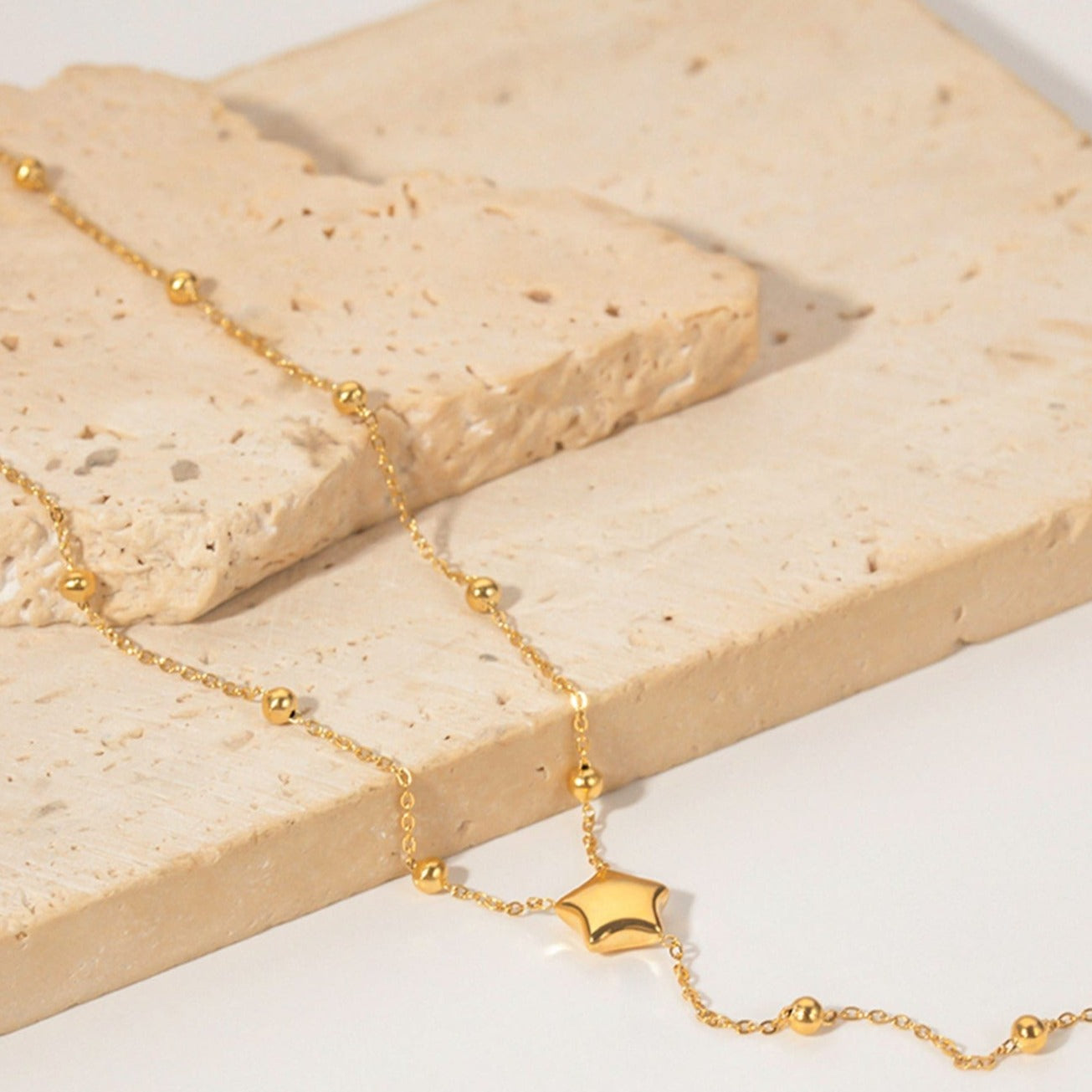 Astre : Collier pendant Rivière forme Y L'or Didon