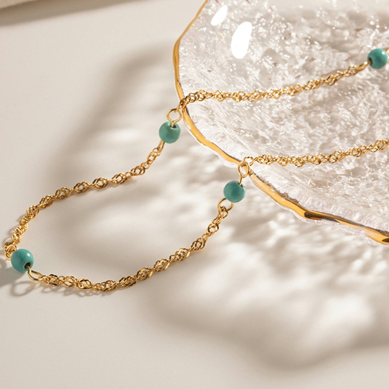 Glam : Collier fin sublimé de veritables mini pierres naturelles L'or Didon