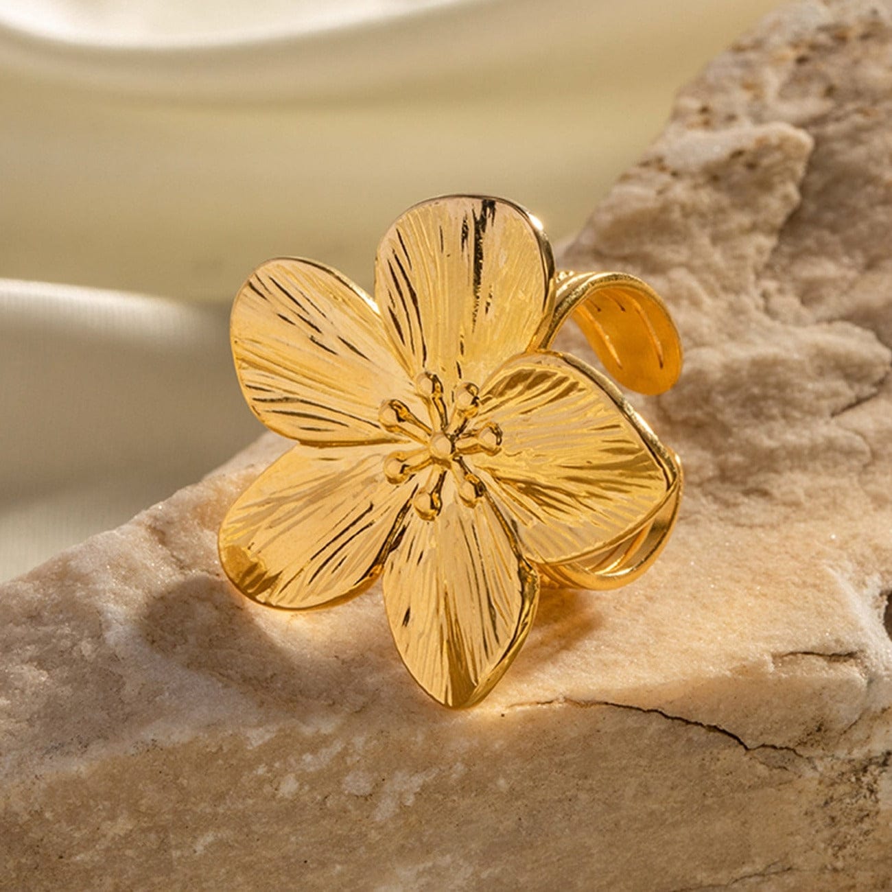 La rose : Bague L'or Didon
