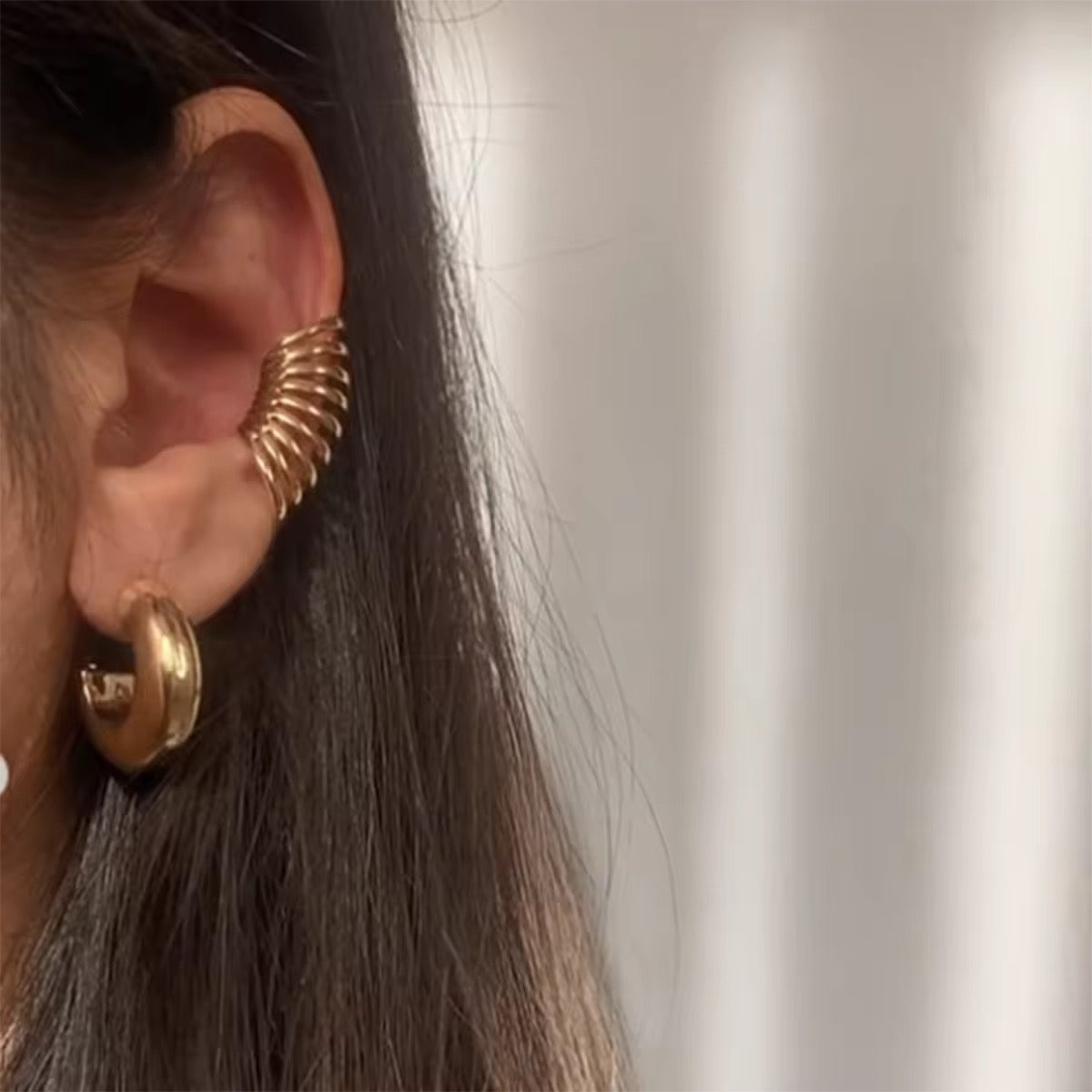 Ear cuff : faux piercing- Bague d’oreilles L'or Didon