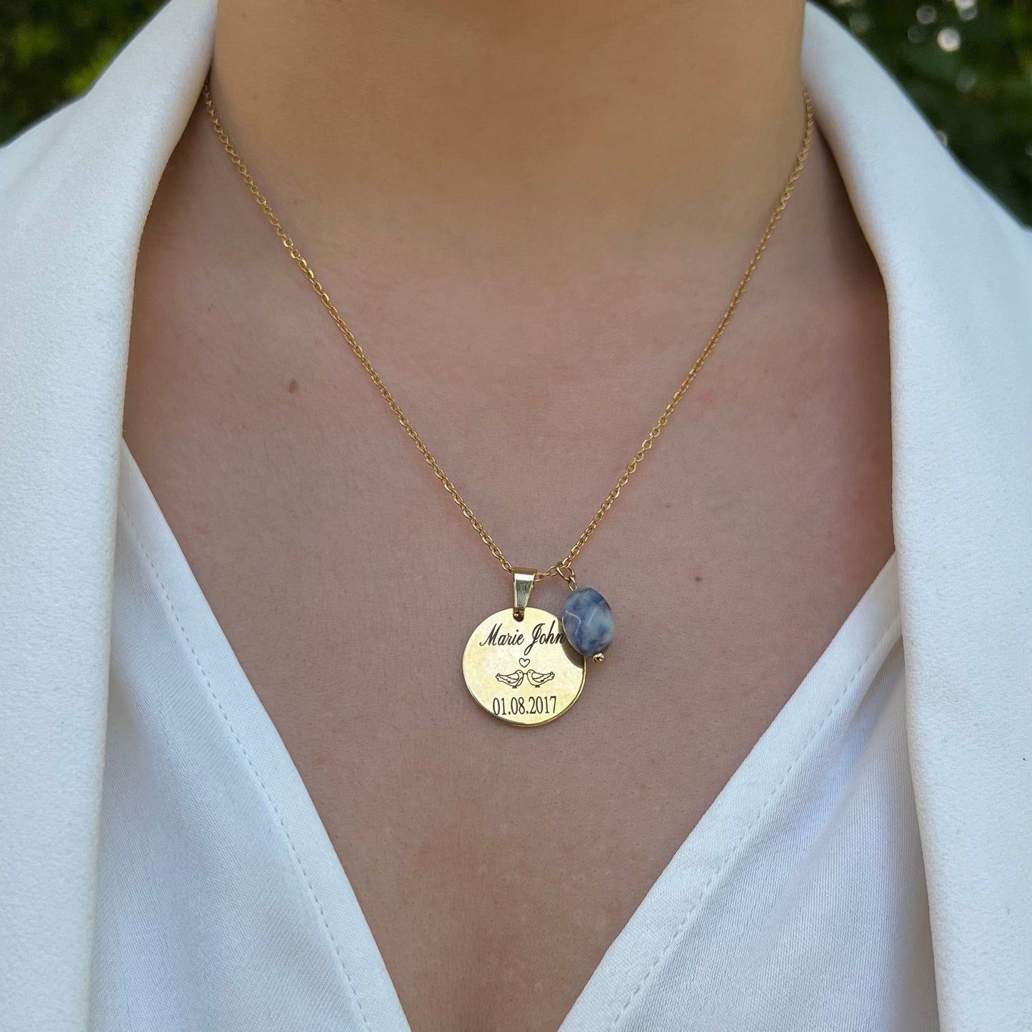 Spirituelle : Collier gravé et orné d'une pierre naturelle