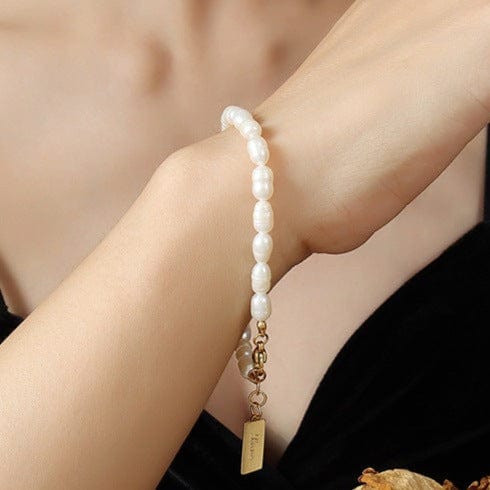 Lady D : Bracelet en perles d'eau douce intemporelles