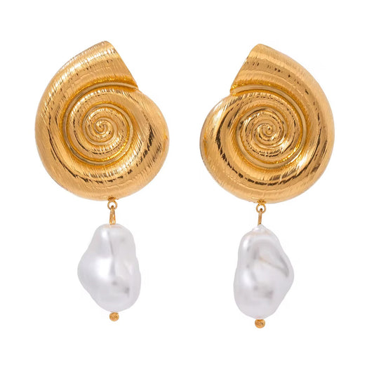 Boucles d’oreilles coquillage doré et perle baroque fantaisie