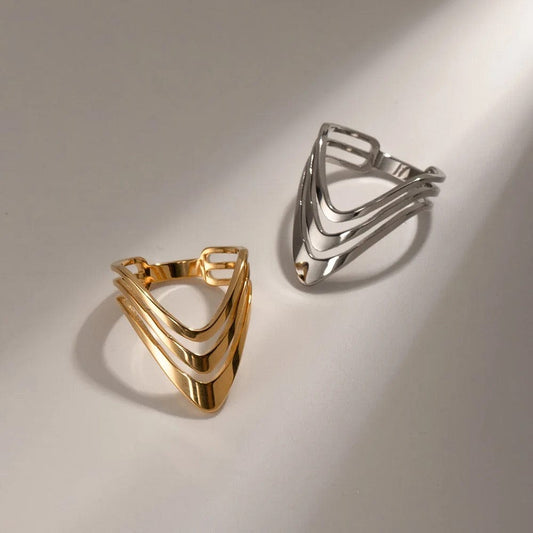 Wavy : Bague ajustable triangle