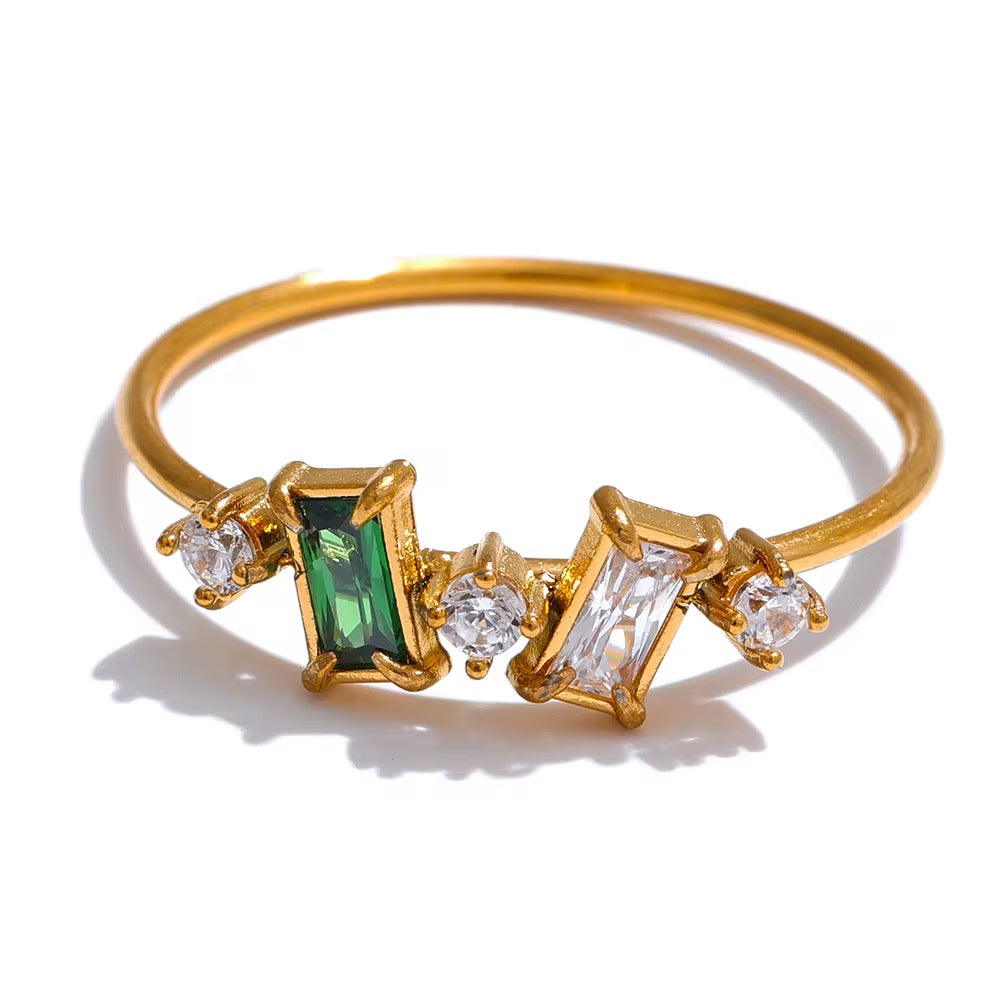 Bague en acier chirurgical doré ornée de zircons blancs & vert émeraude L'or Didon