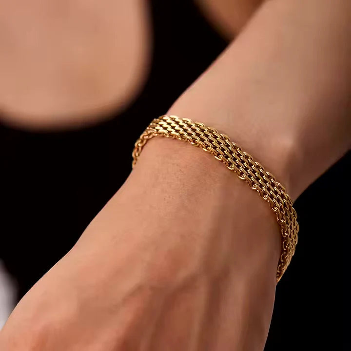 Bracelet Ashley : Chaîne plate facettée en acier chirurgical – Doré ou argenté L'or Didon