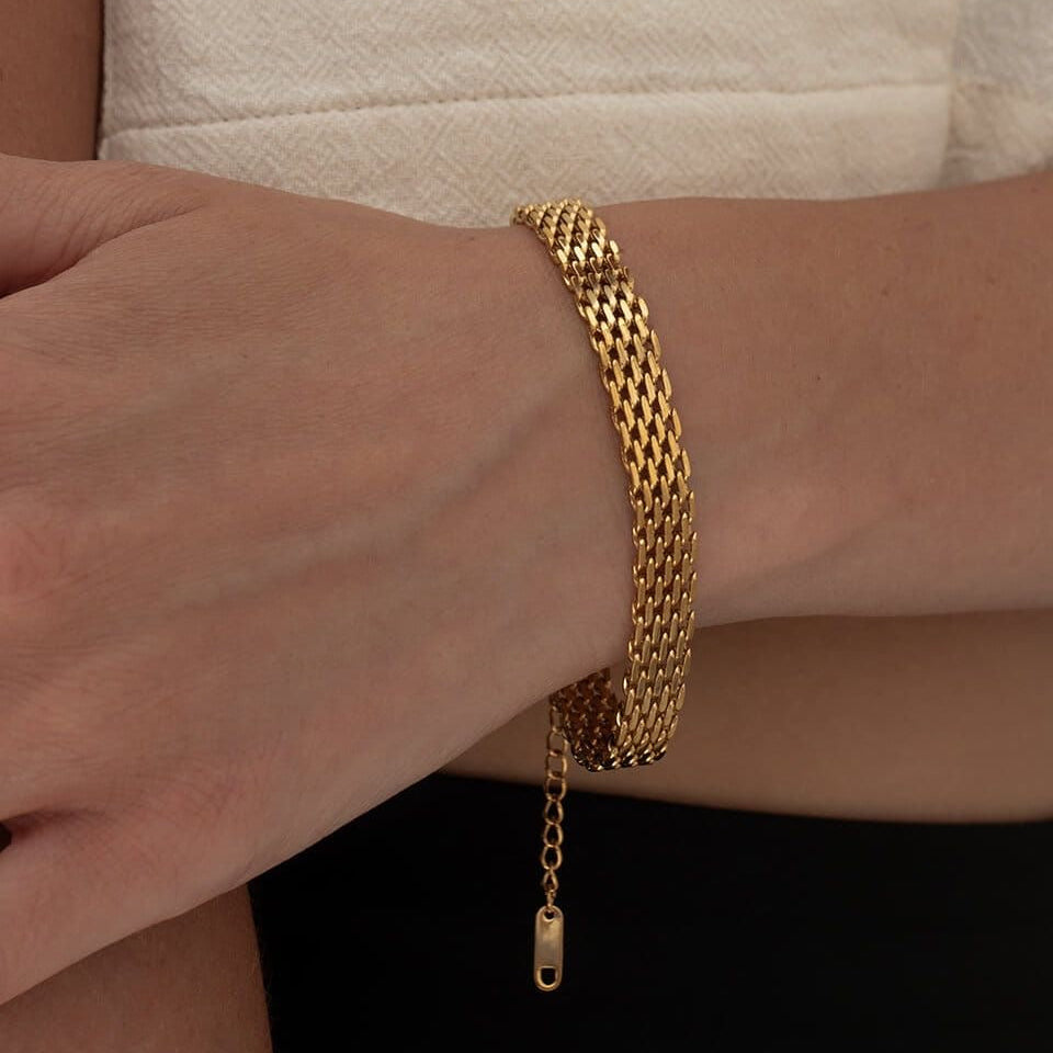 Bracelet Ashley : Chaîne plate facettée en acier chirurgical – Doré ou argenté L'or Didon
