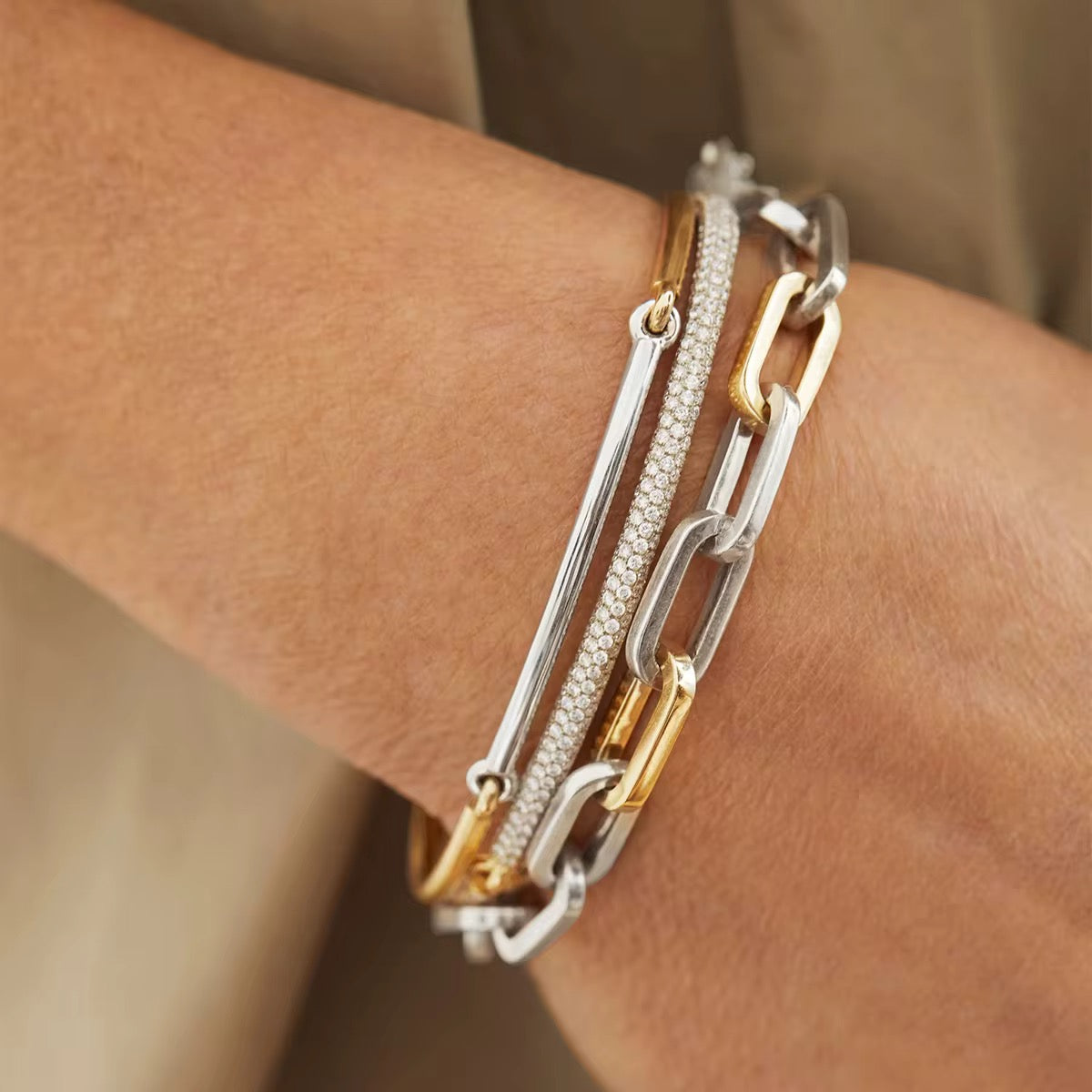 Bracelet maille dorée et argenté avec fermoir T