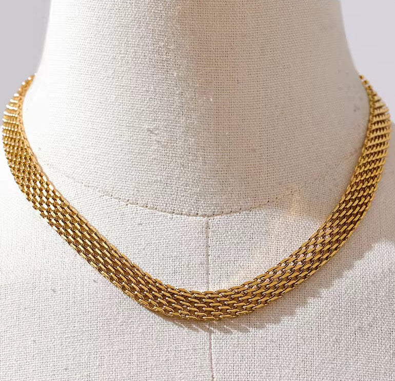 Collier Ashley chaîne plate facettée en acier chirurgical – Doré ou argenté L'or Didon