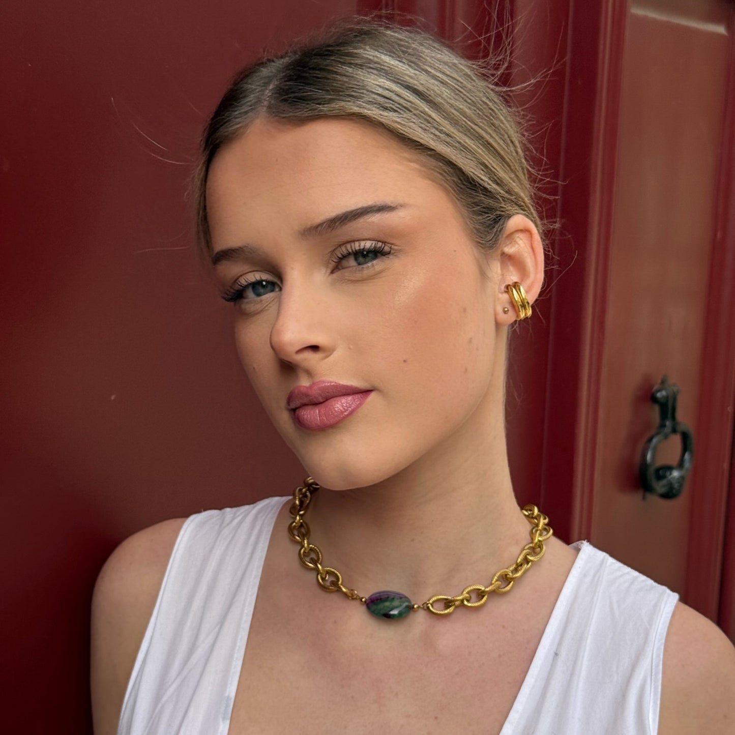 Collier choker interchangeable personnalisé avec ta pierre naturelle préférée : 25 pierres fines naturelles 











                                                                  Inspiration collier loulou kitchen