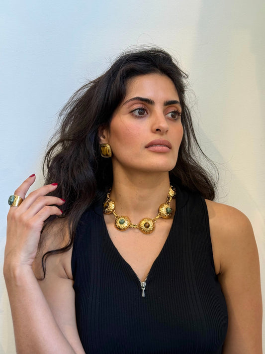 Collier Antoinette, Choker doré 18 carats en pierres d’œil de tigre et turquoise africaine | L’Or Didon Paris
