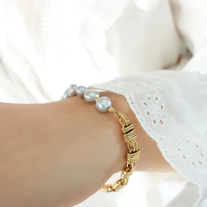  Bracelet perles naturelles grises & acier inoxydable doré à l’or fin