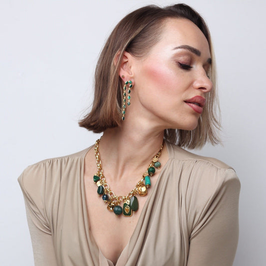 Collier Spring– Collier doré 18 carats sublimé de charms de pierres naturelles, résine et verre | L’Or Didon Paris