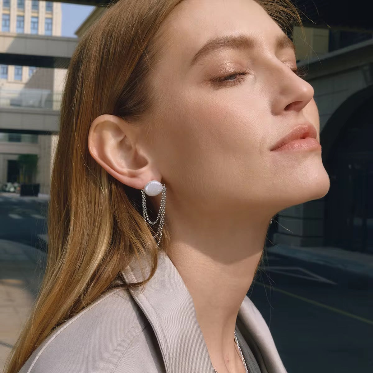 Boucles d'oreilles argentées avec perle naturelle L'Or Didon