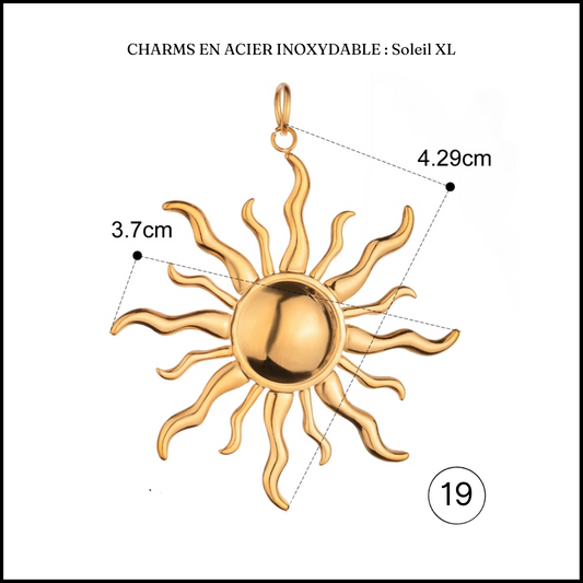 charms soleil doré. en acier inoxydable