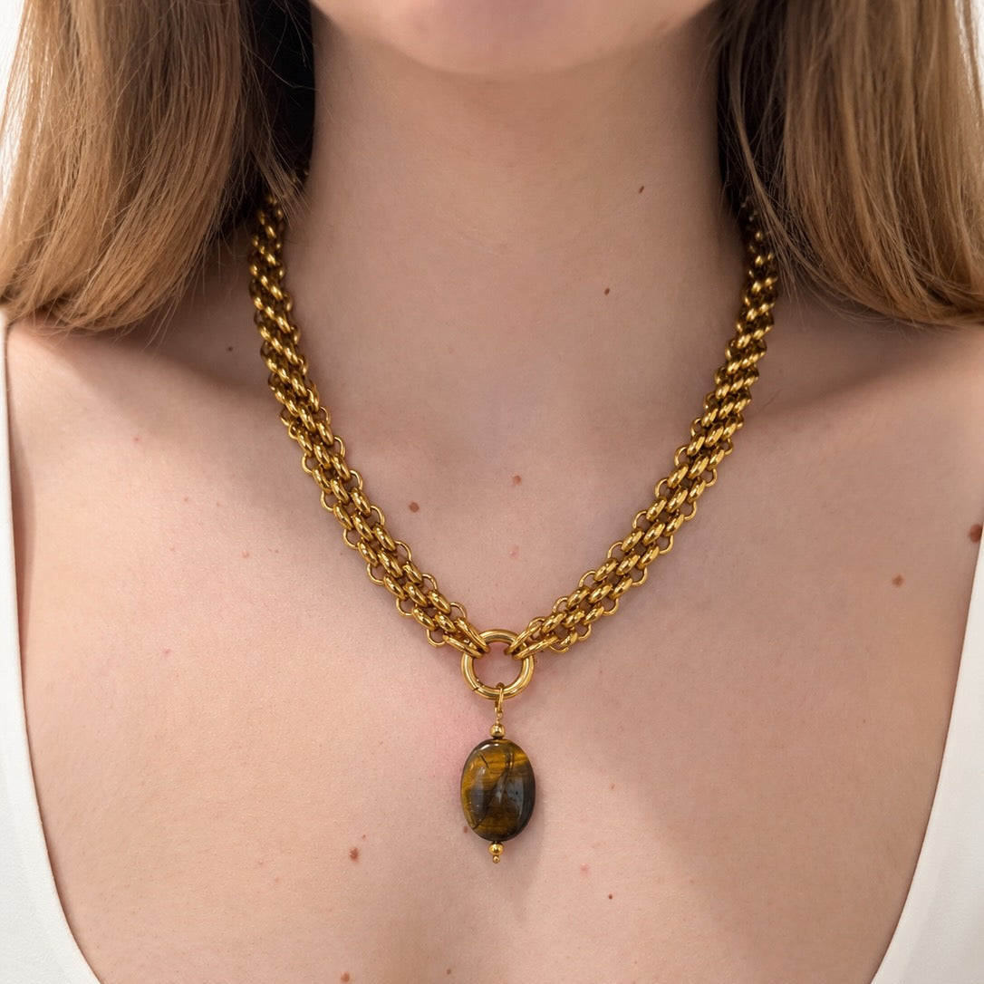 Collier maille épaisse doré avec pierre œil de tigre