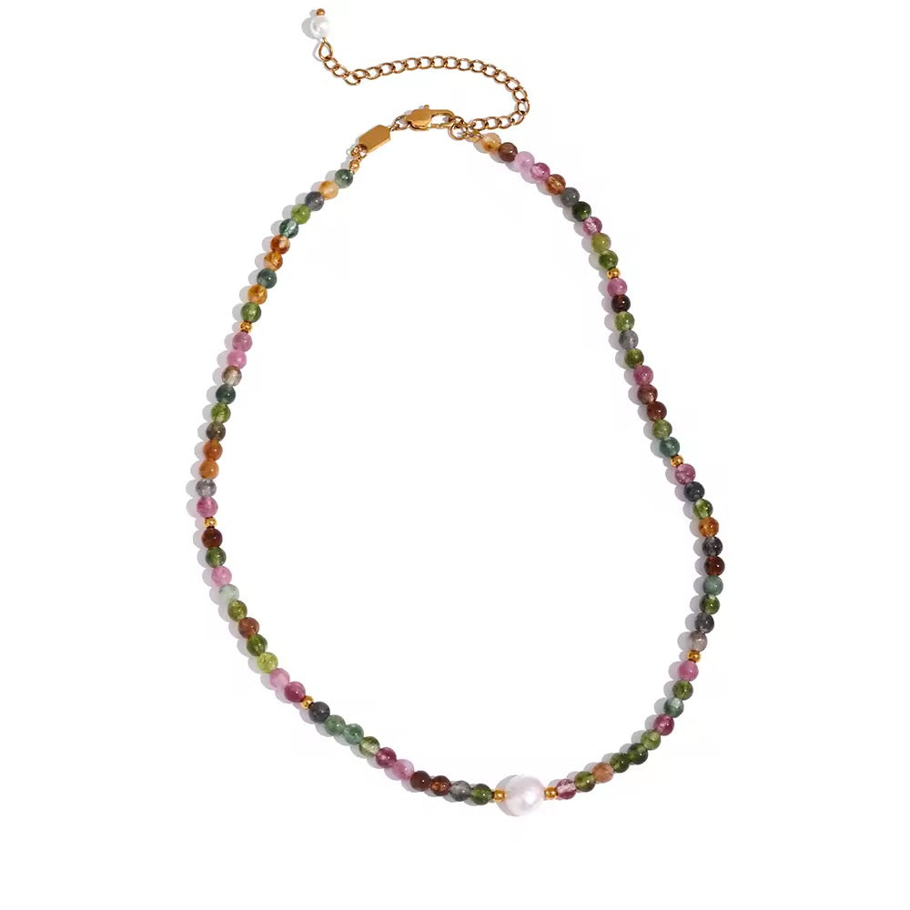 Collier avec une perle et des pierres naturelles fait main L'Or Didon