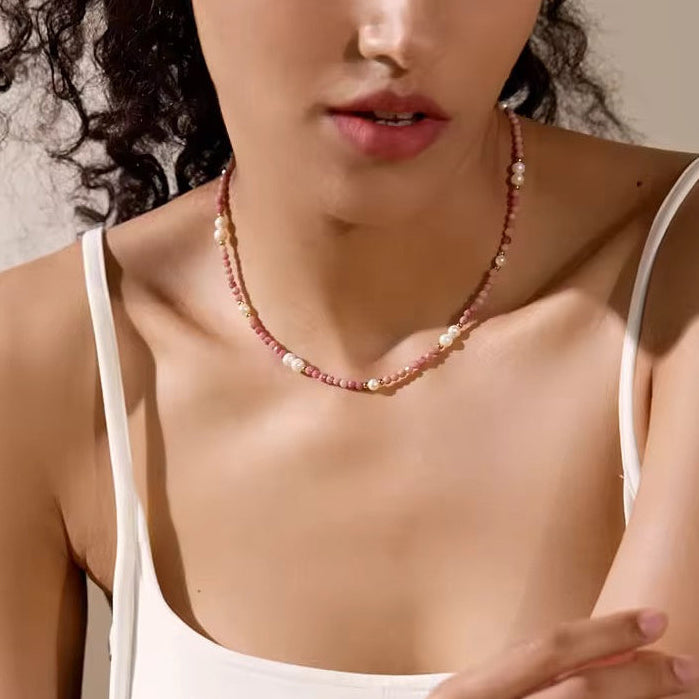 Collier rose en rhodonite et perles naturelles fait à la main L'Or Didon