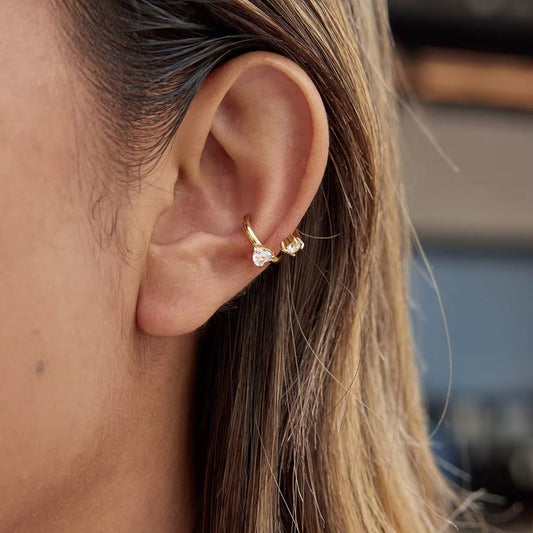 Ear cuff doré orné de pierre de zirconium L'or Didon
