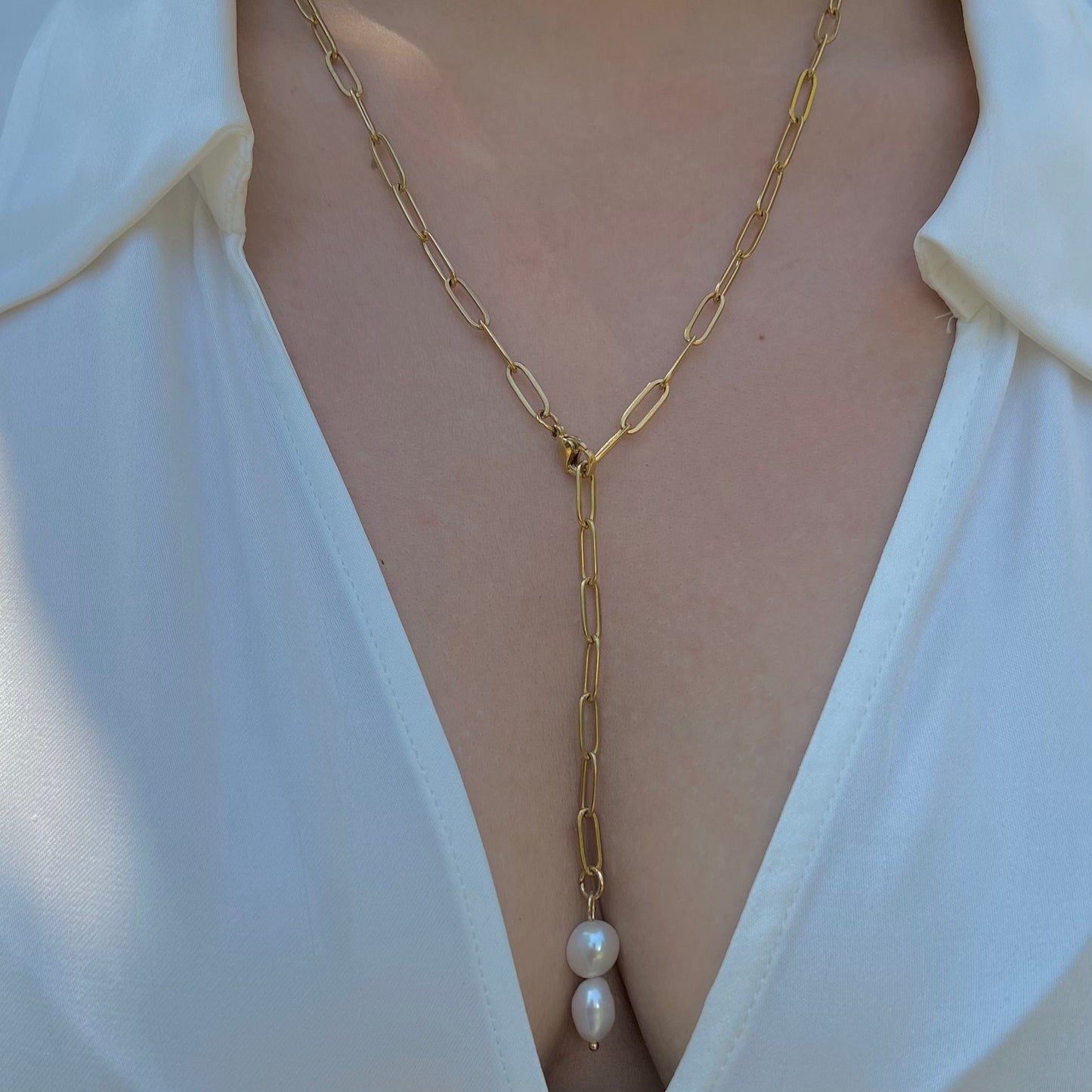 Cascade : Collier pendant, personnalisé avec de veritable pierres