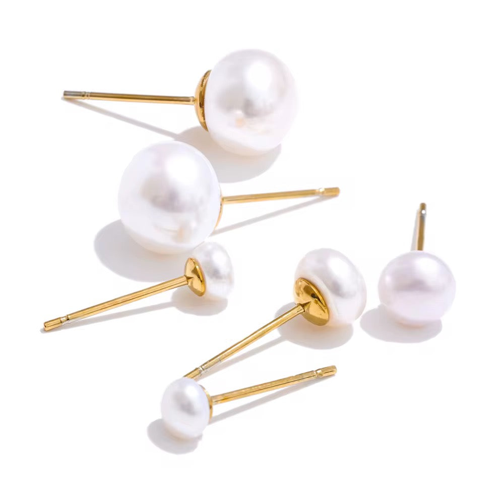 Puces d'oreilles perles naturelles Pure en trois tailles : petite, moyenne et XL